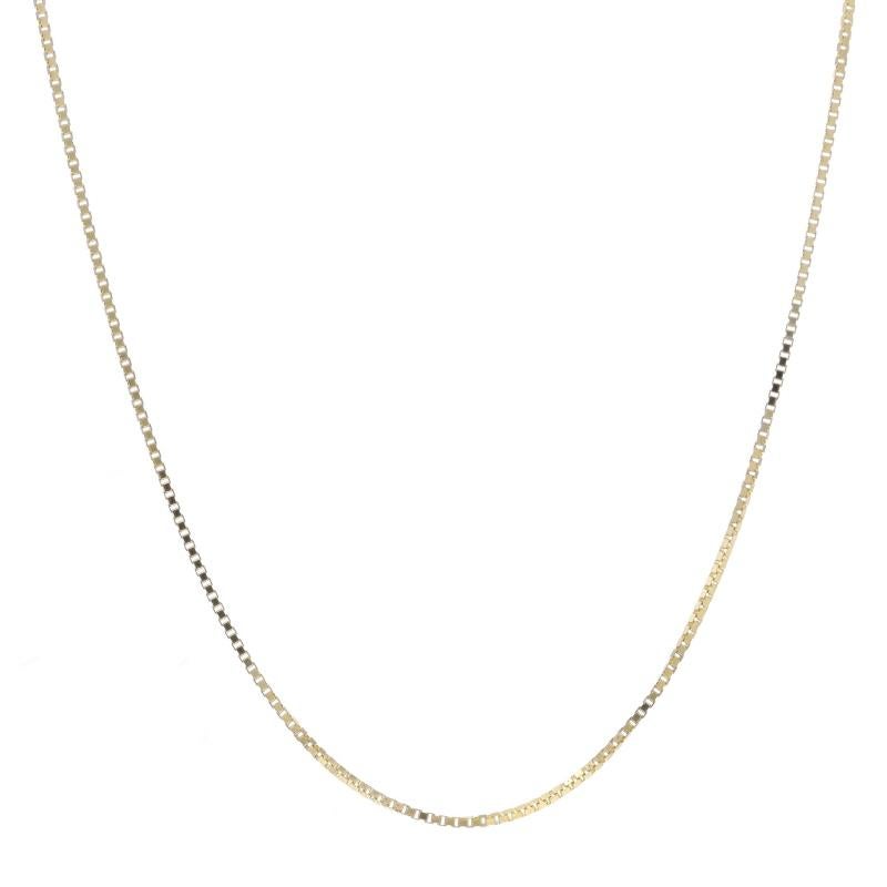 Metal Content: 14k Yellow Gold

Chain Style: Box
Necklace Style: Chain
Fastening Type: Spring Ring Clasp

Measurements

Length: 18