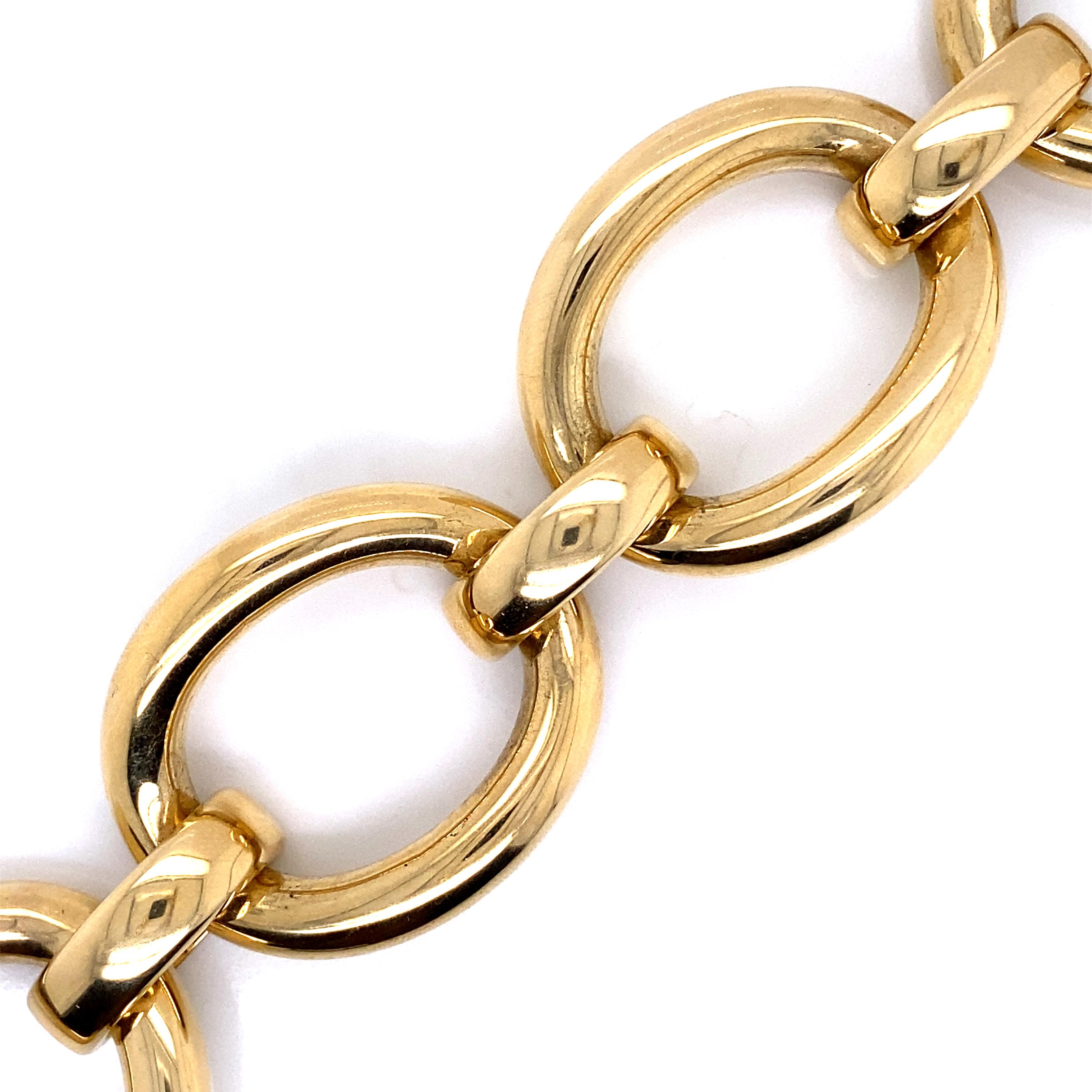 Yellow Gold Bracelet Accompanied by Oval Links with Gadroons 1