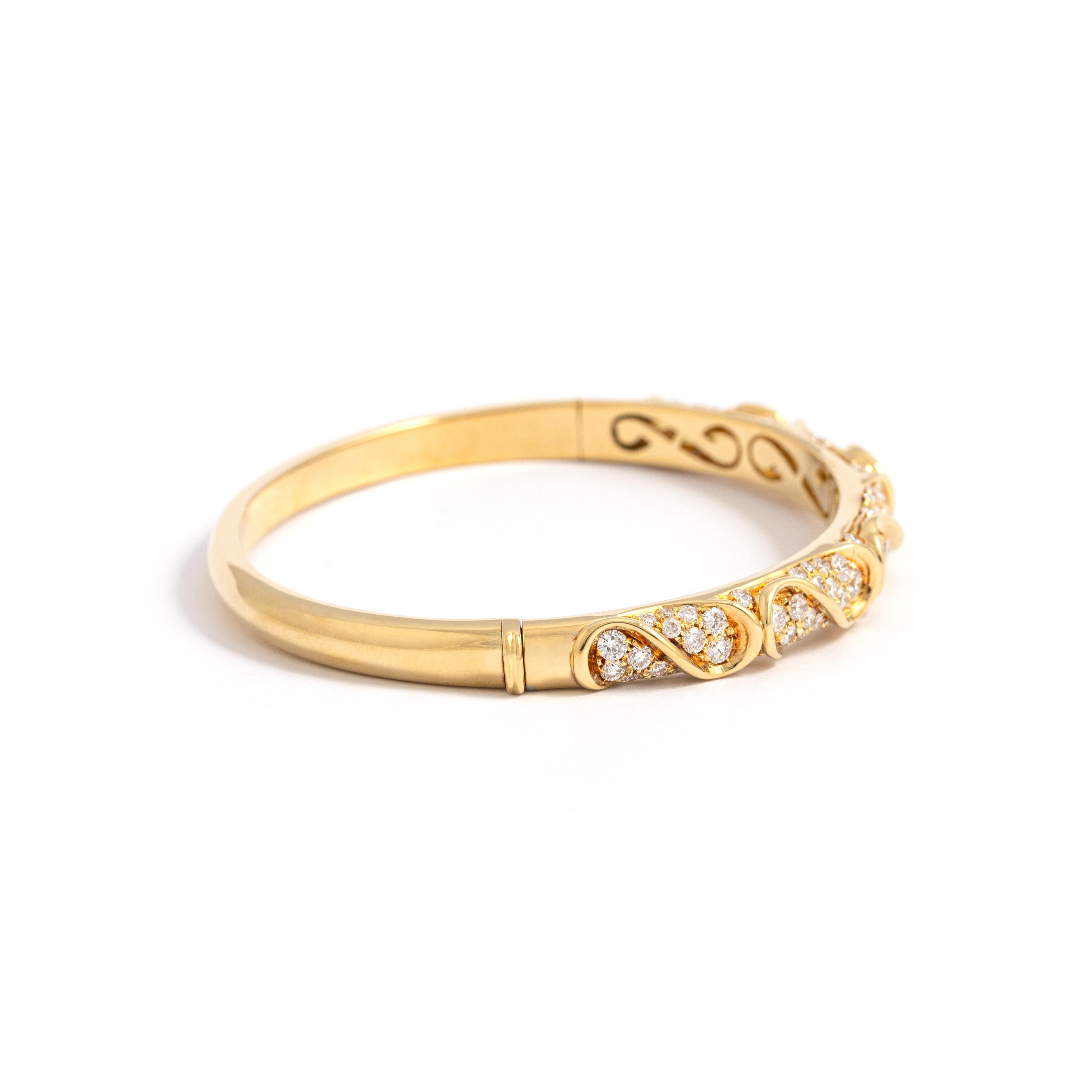 Bracelet en or jaune serti de diamants Unisexe en vente
