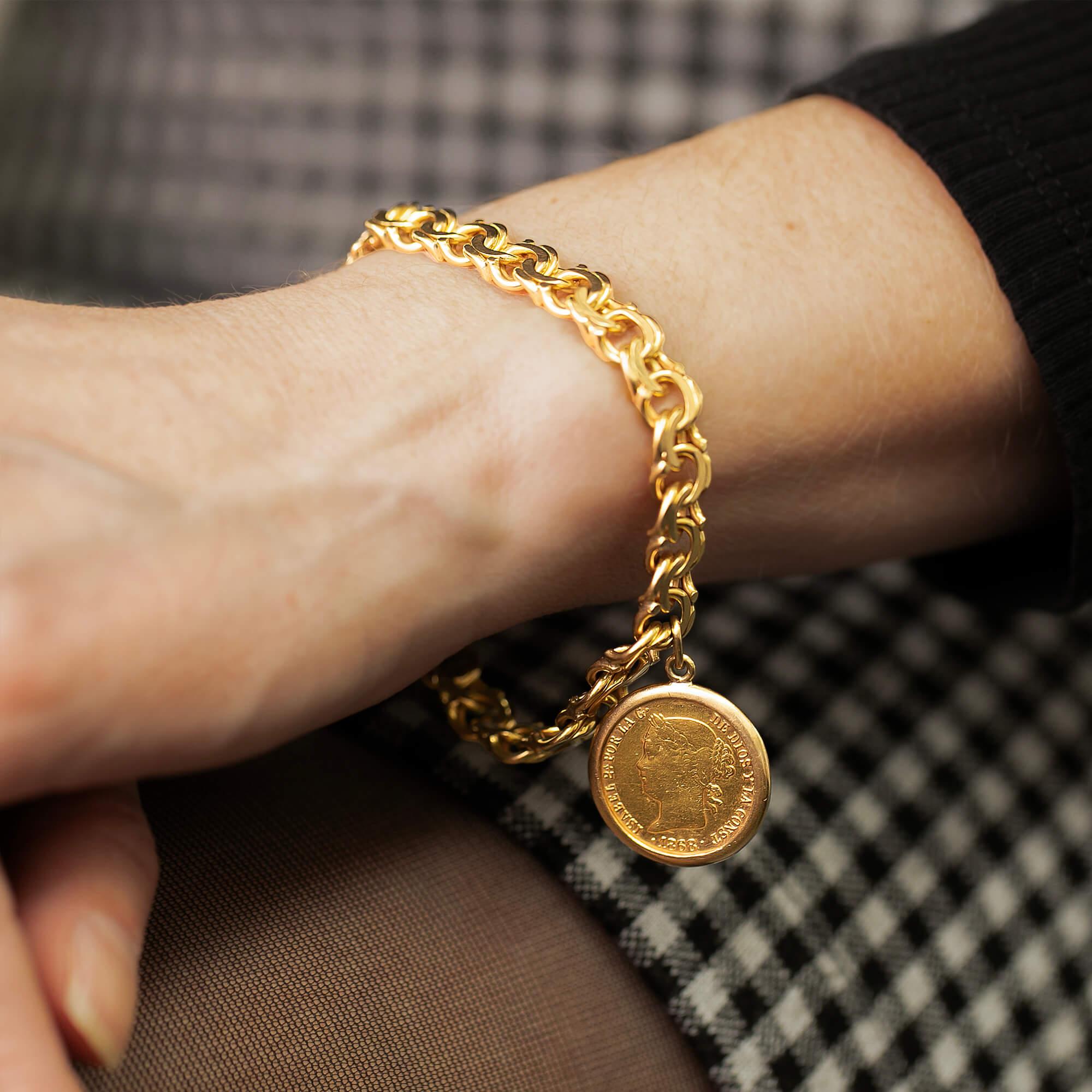 Femenino o masculino Pulsera de Oro Amarillo con Moneda de Filipinas Circa 1980s
