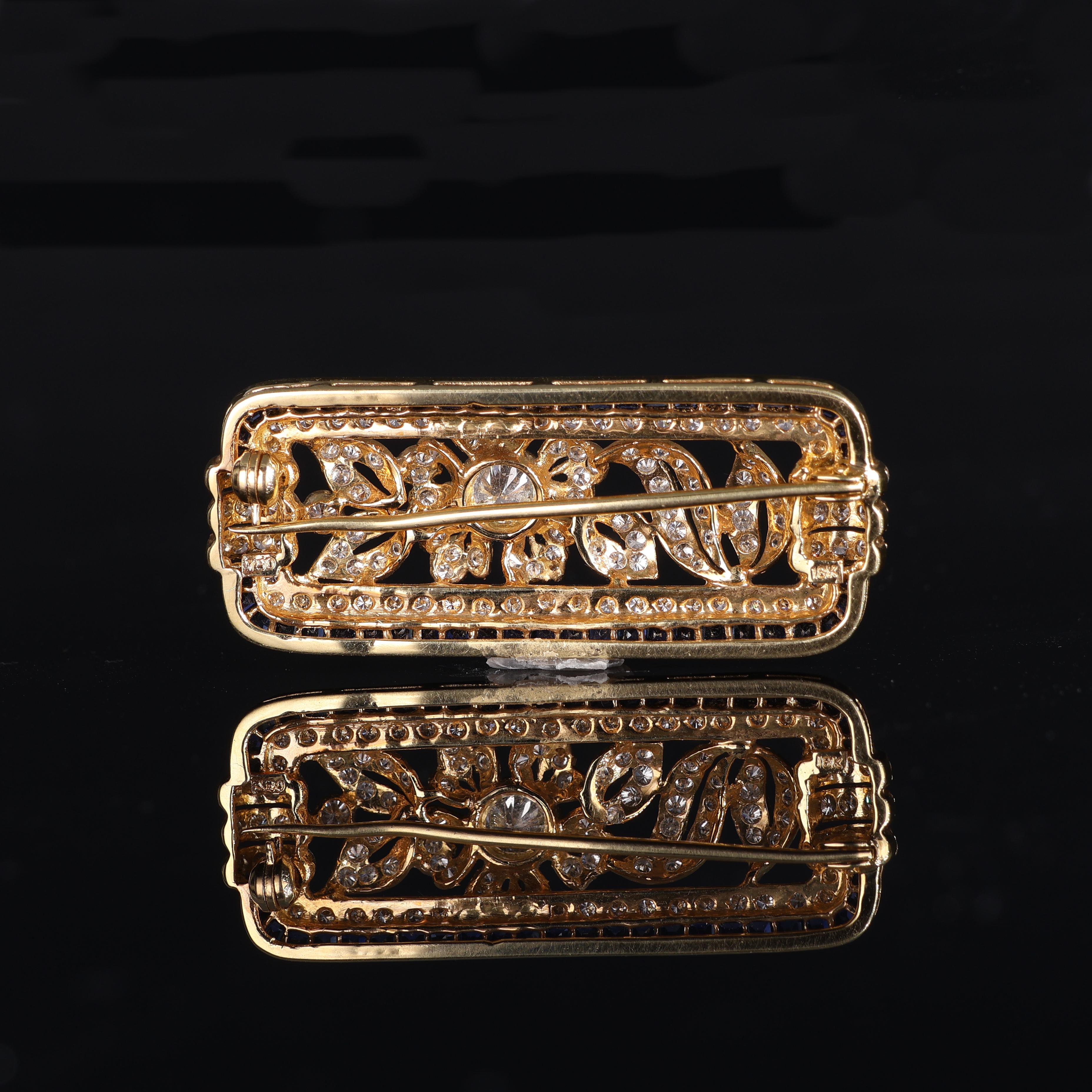 Brilliant Cut Yellow Gold Brooch with Blue Sapphires and Diamonds For Sale