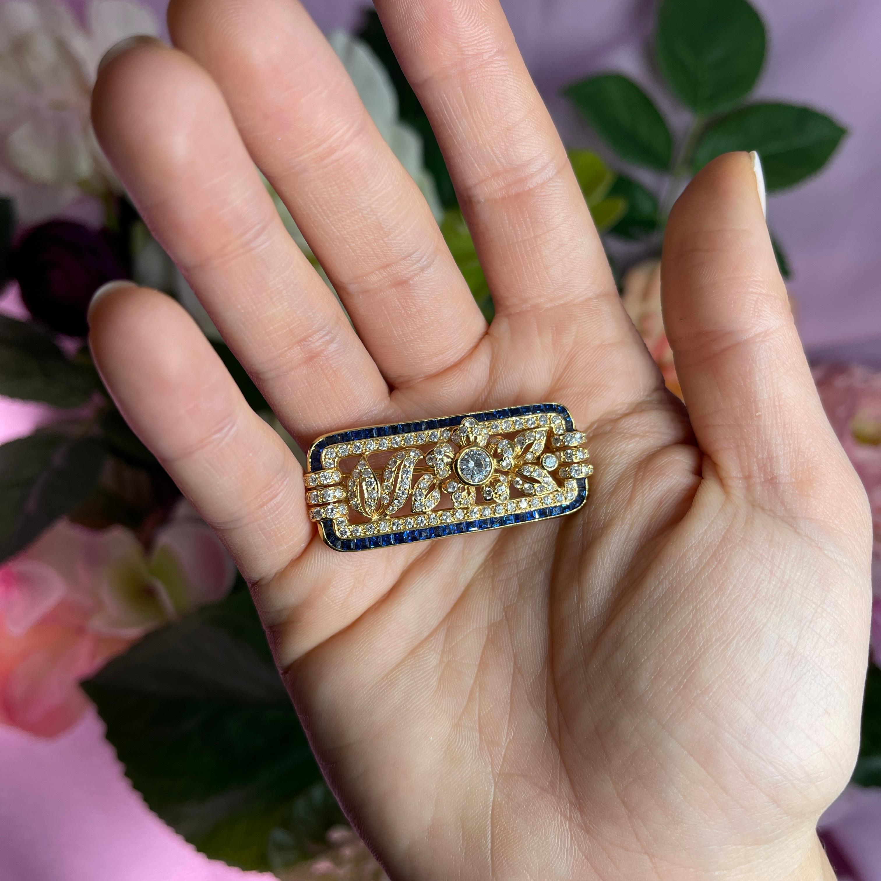 Women's or Men's Yellow Gold Brooch with Blue Sapphires and Diamonds For Sale