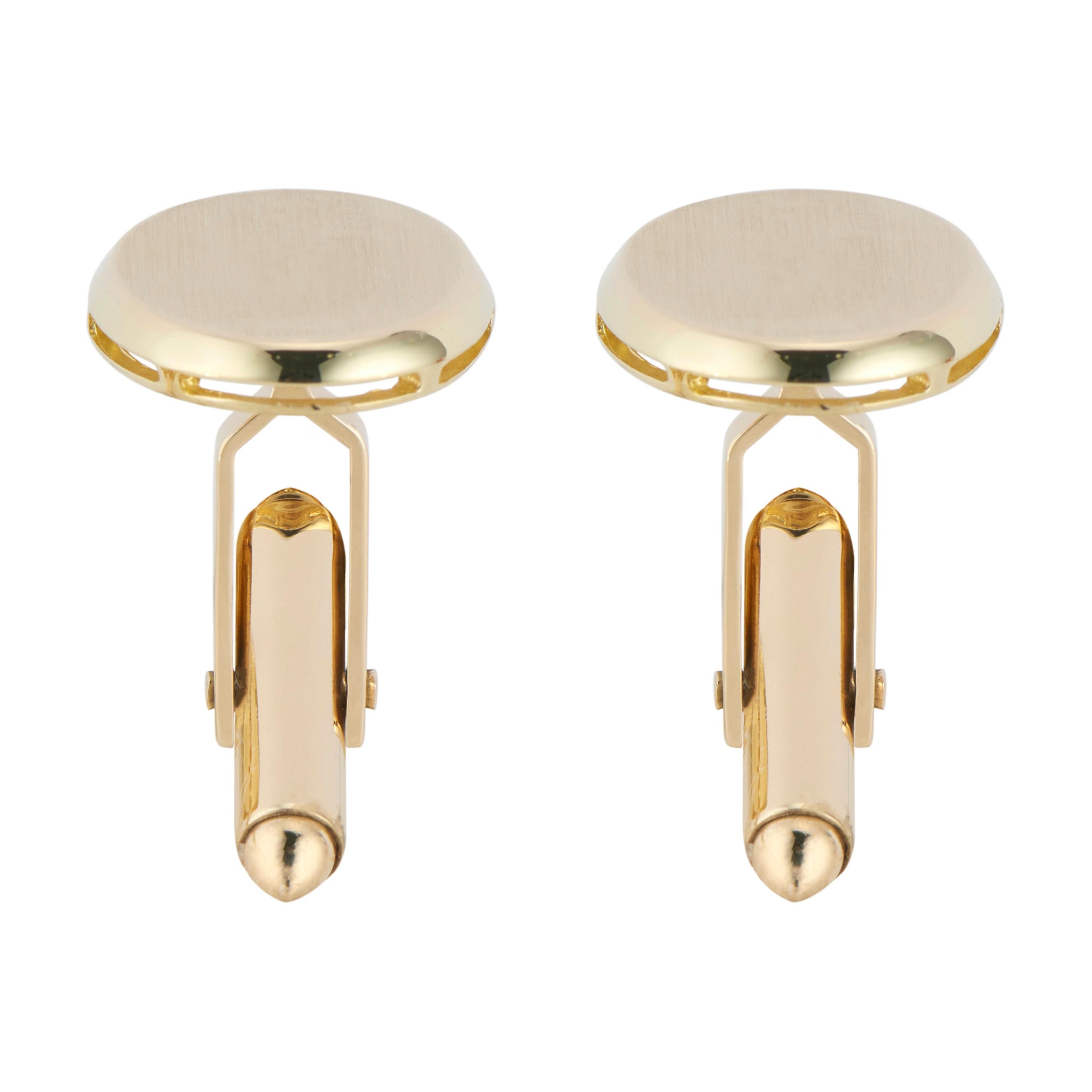 Yellow Gold Brushed Finish Cufflinks In Good Condition For Sale In Stamford, CT