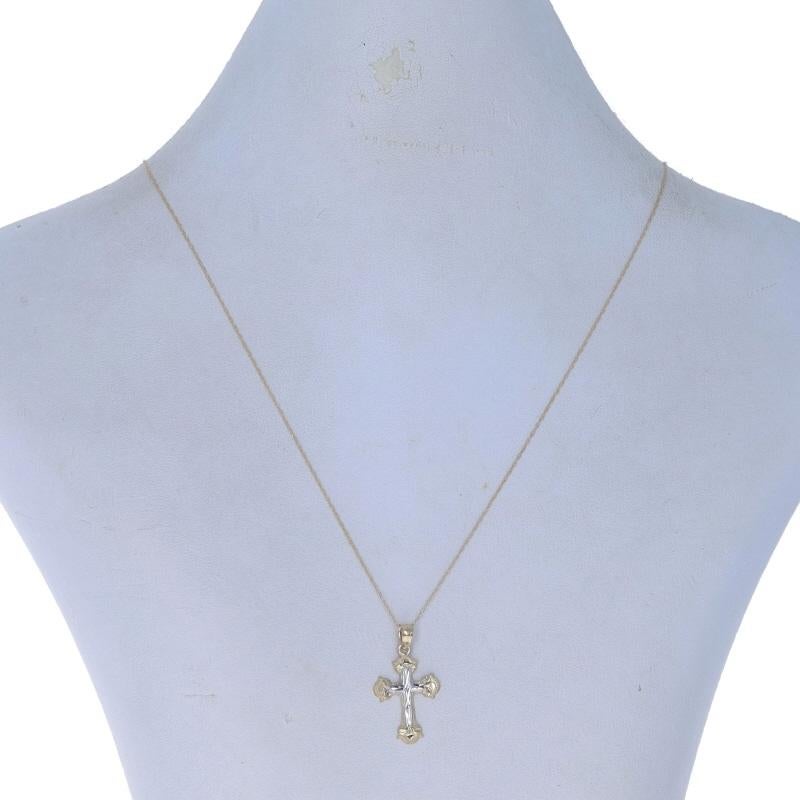 Yellow Gold Budded Cross Pendant Necklace 18 1/4
