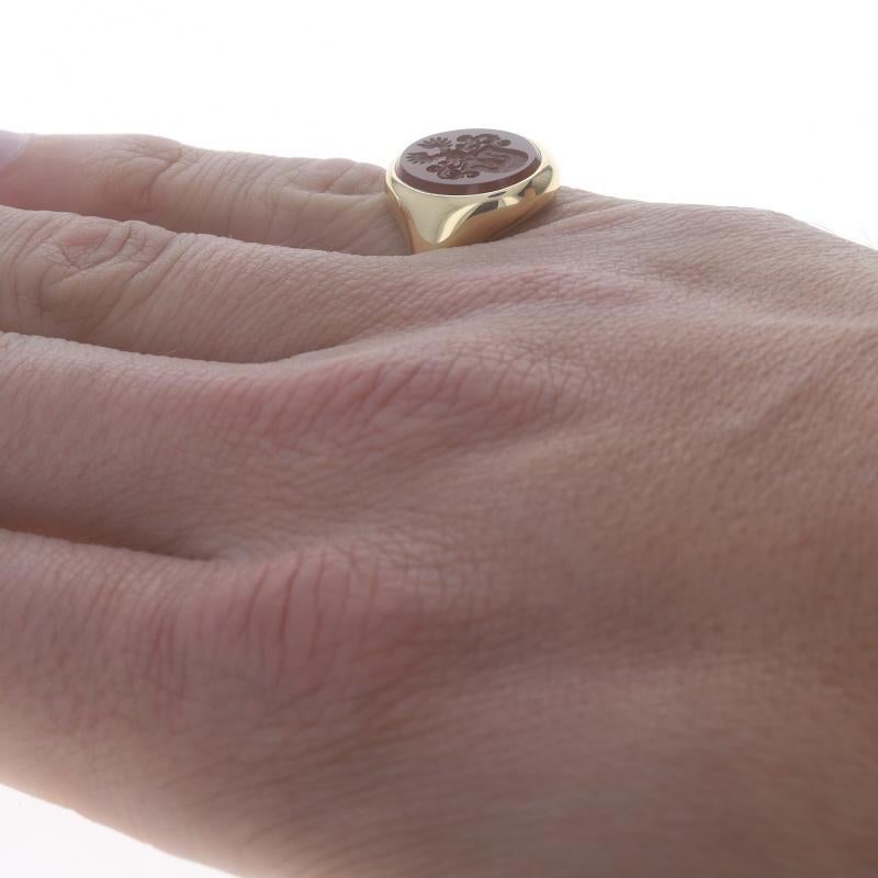 Yellow Gold Carnelian Crest Signet Men's Ring - 18k Intaglio Coat of Arms For Sale 1