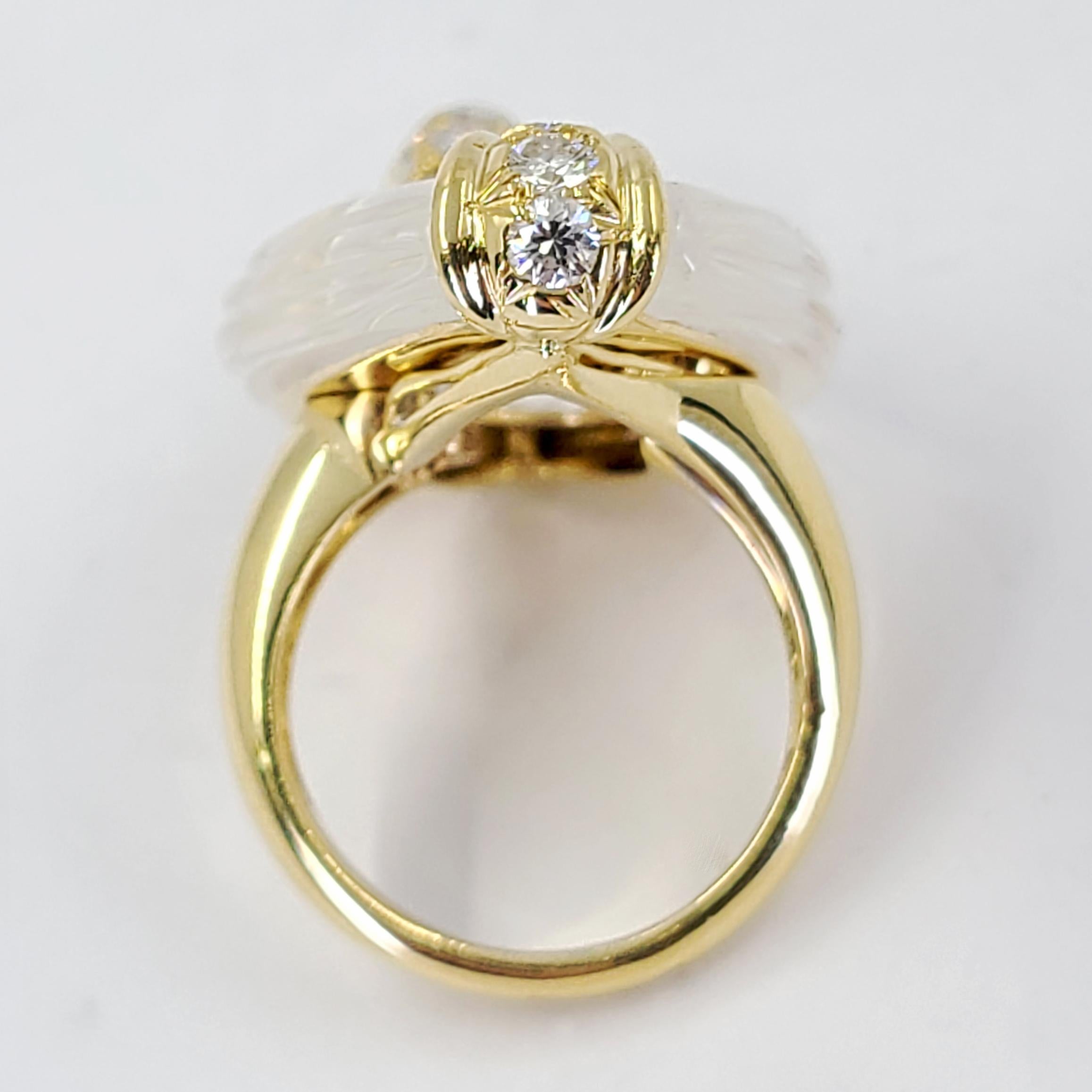 Yellow Gold Carved Diamond and Rock Crystal Quartz Cocktail Ring In Good Condition In Coral Gables, FL