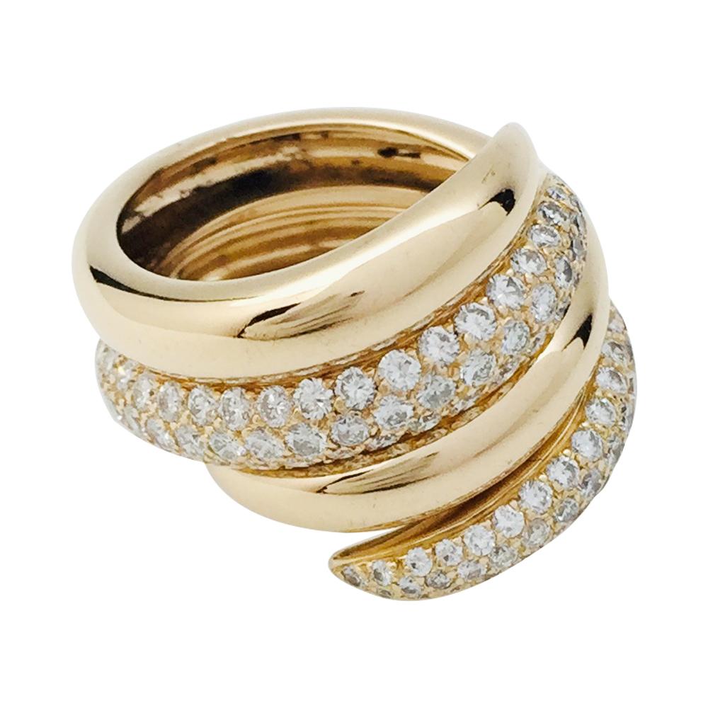 Two 750/000 (18kt) yellow gold Chaumet rings 