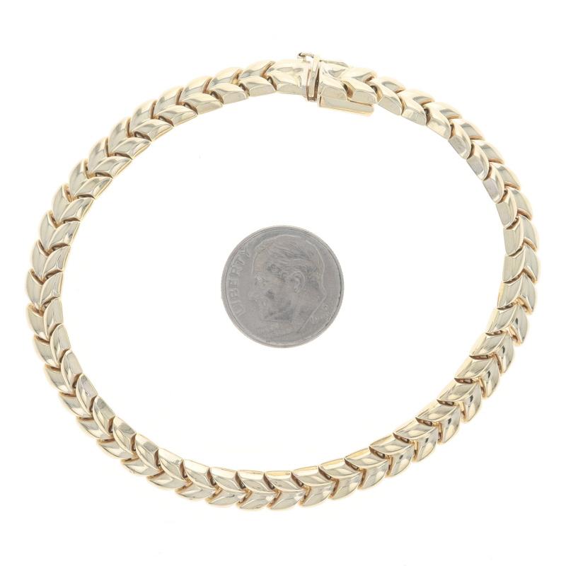 Bracelet à maillons à chevrons en or jaune 8