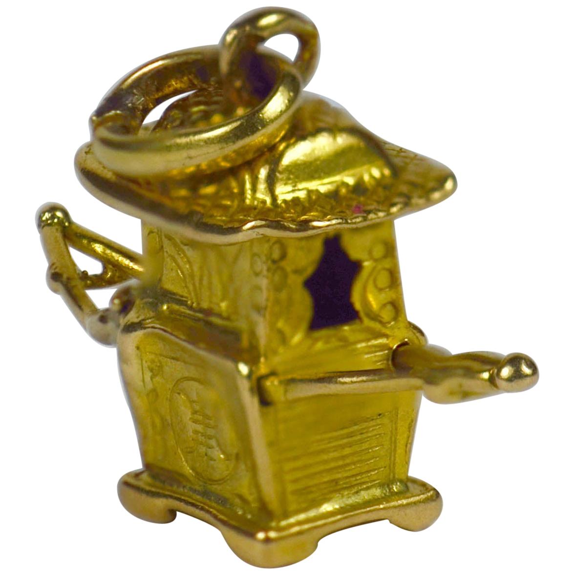 Yellow Gold Chinese Sedan Chair Charm Pendant