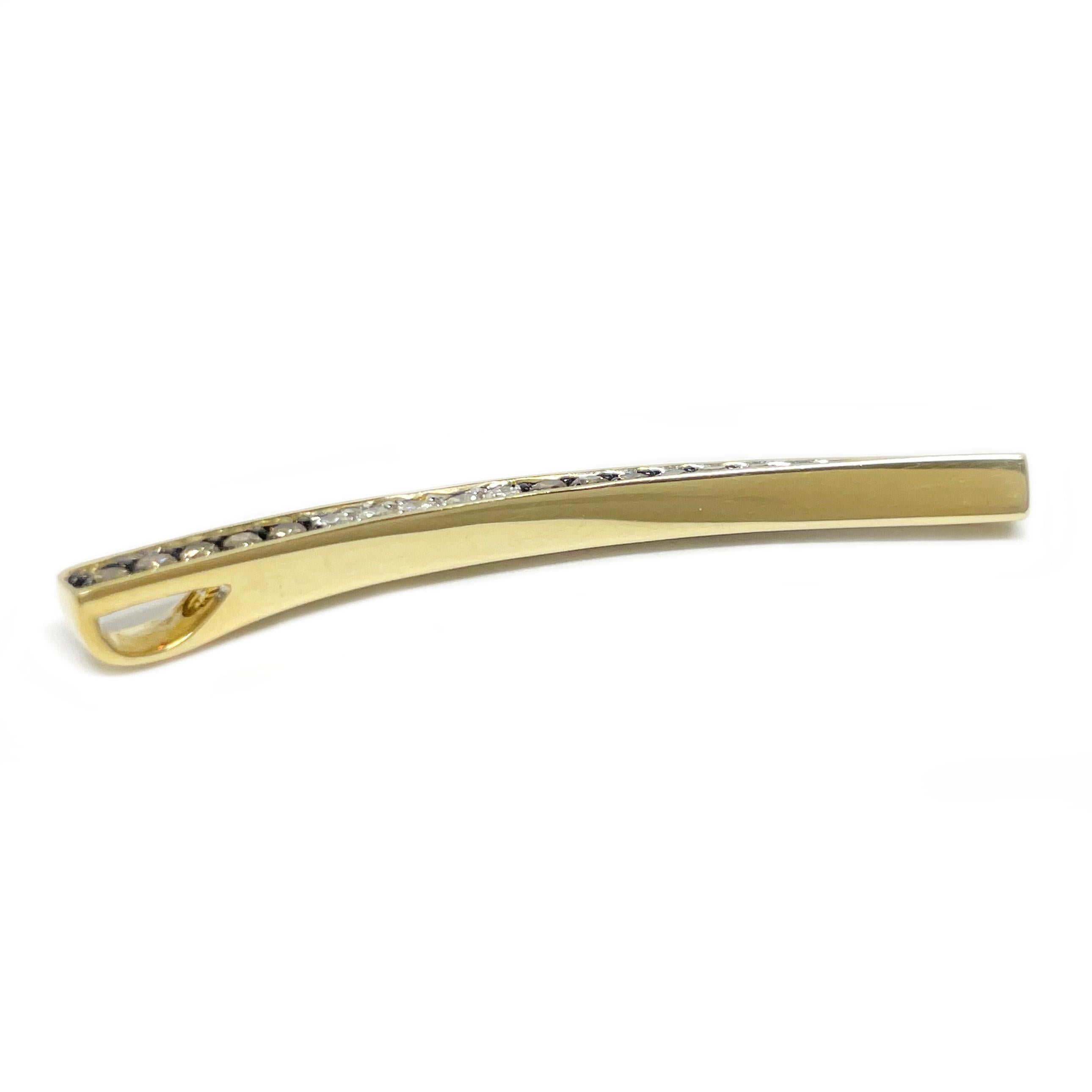 Moderne Pendentif Barre en or jaune avec diamant et chocolat en vente
