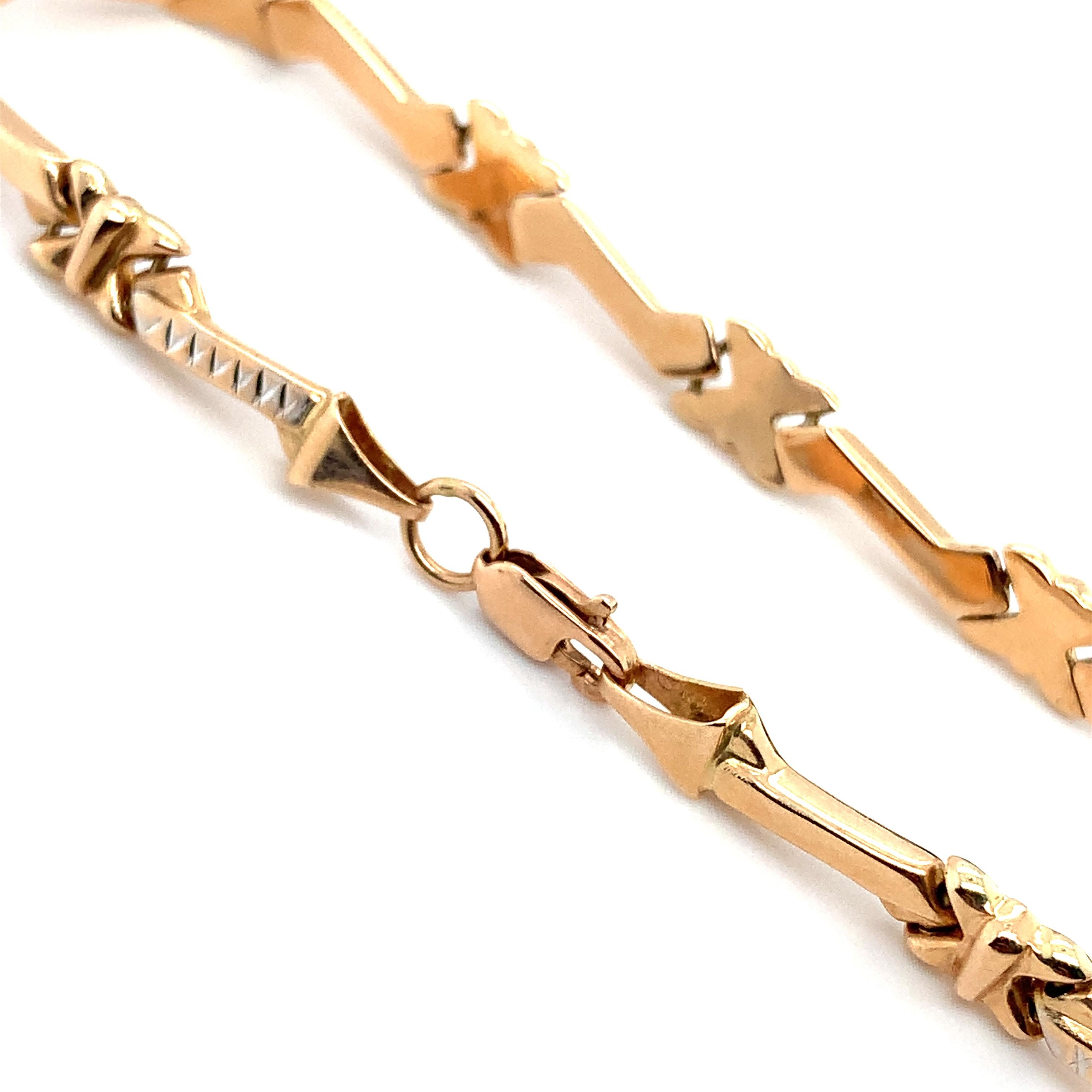 Bracelet à maillons cubains en or jaune à barre épaisse en vente 2
