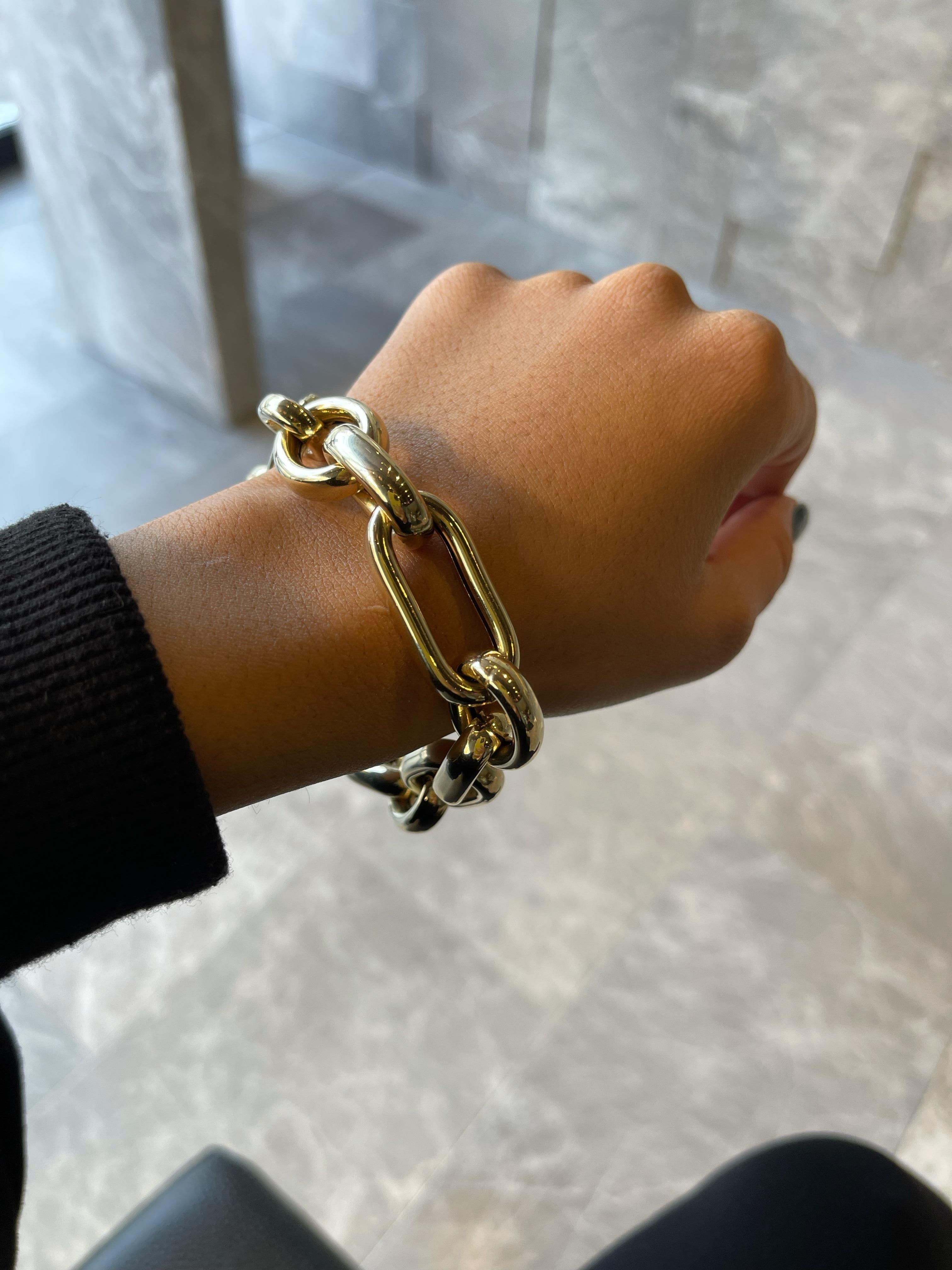 different types of gold link bracelet