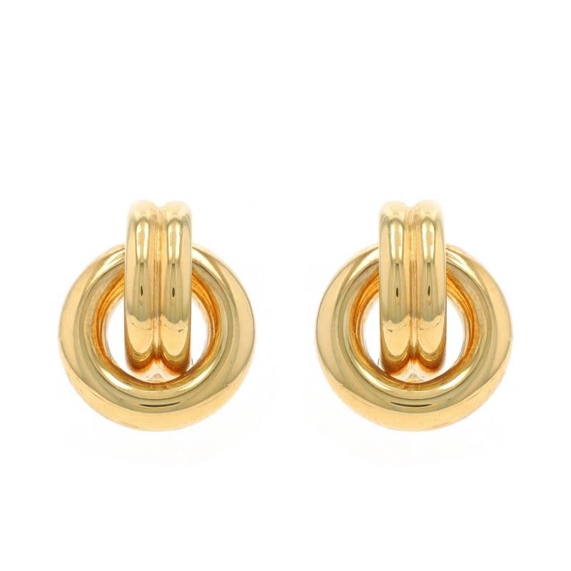Metallgehalt: 14k Gelbgold

Stil: Kurzer Tropfen
Verschlusstyp: Schmetterlingsverschlüsse
Thema: Kreis
Merkmale: Hohle Konstruktion für bequemes, ganztägiges Tragen

Messungen

Hoch: 17/32