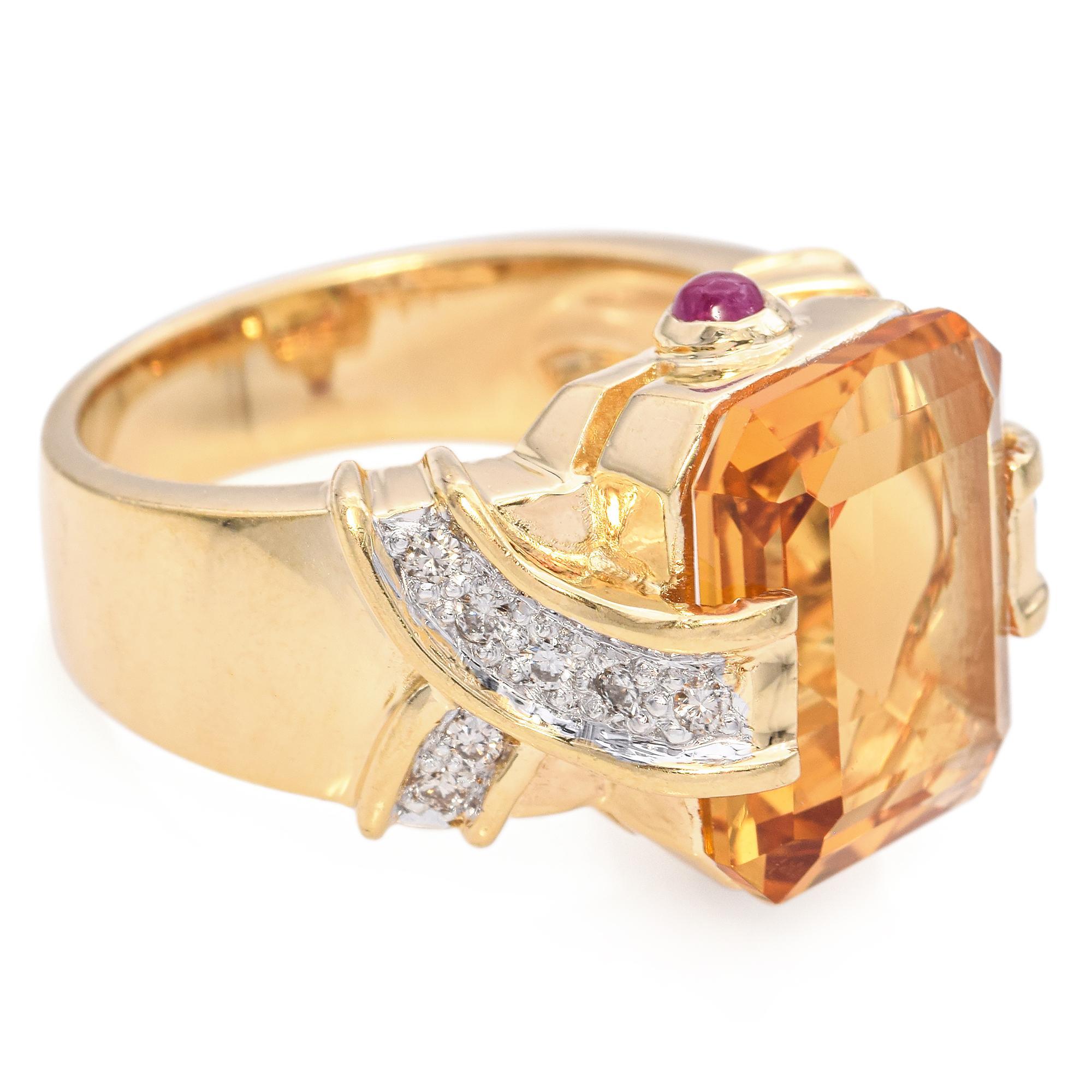 Yellow Gold Citrine and Diamond Retro Cocktail Ring In Good Condition For Sale In New York, NY