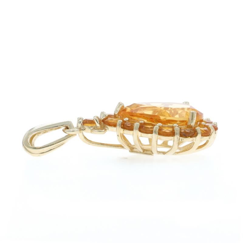 Taglio a goccia Ciondolo aureola in oro giallo con citrino - 14k Pear 7.40ctw Floral in vendita
