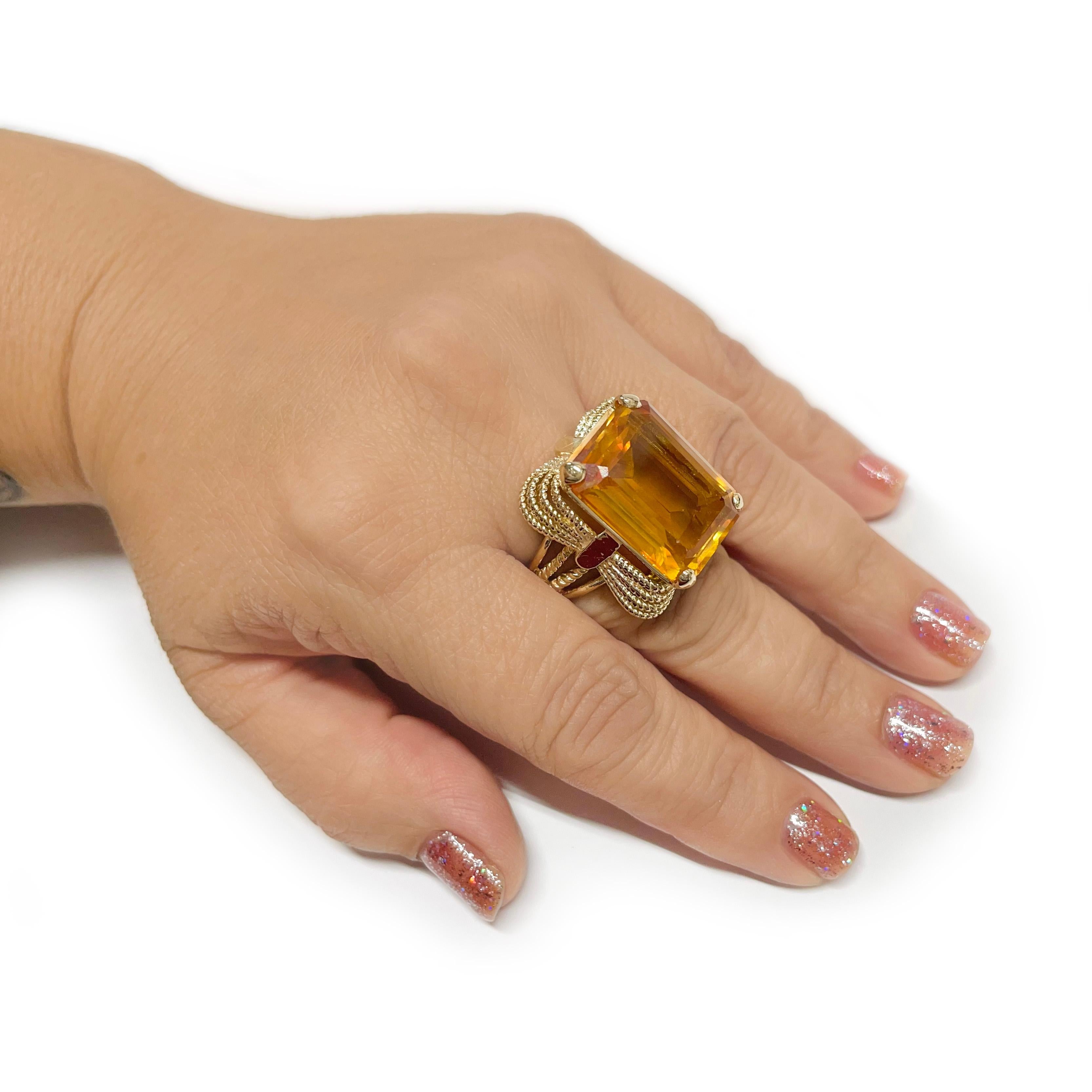 Women's or Men's Yellow Gold Citrine Cocktail Ring For Sale