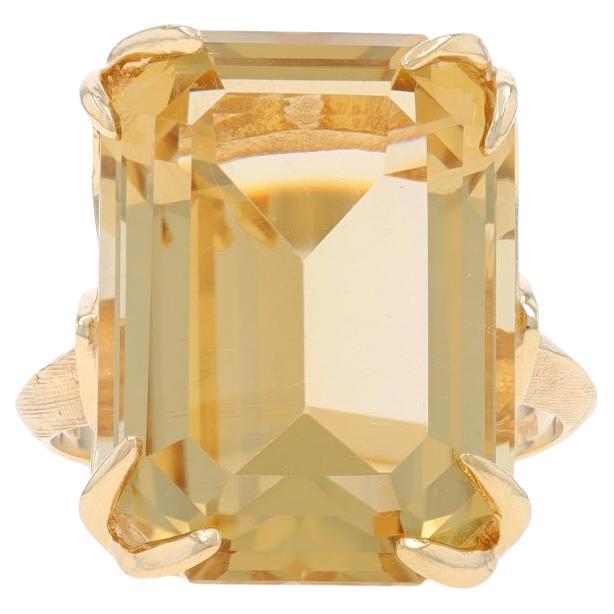 Yellow Gold Citrine Cocktail Solitaire Ring - 14k Emerald Cut 21.40ct Knife-Edge For Sale