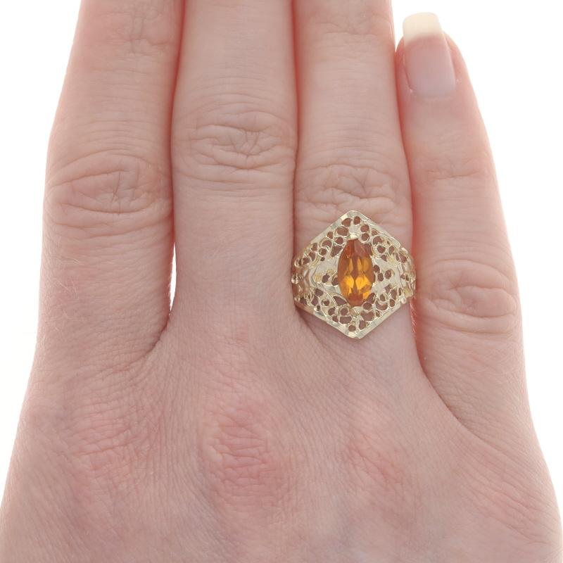 Marquise Cut Yellow Gold Citrine Cocktail Solitaire Ring - 14k Marquise .90ct Filigree For Sale