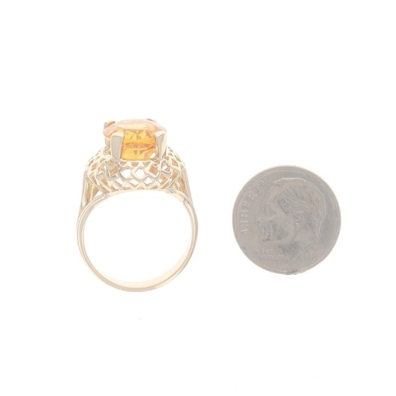 Yellow Gold Citrine Cocktail Solitaire Ring - 14k Oval 4.20ct Lace Border For Sale 1