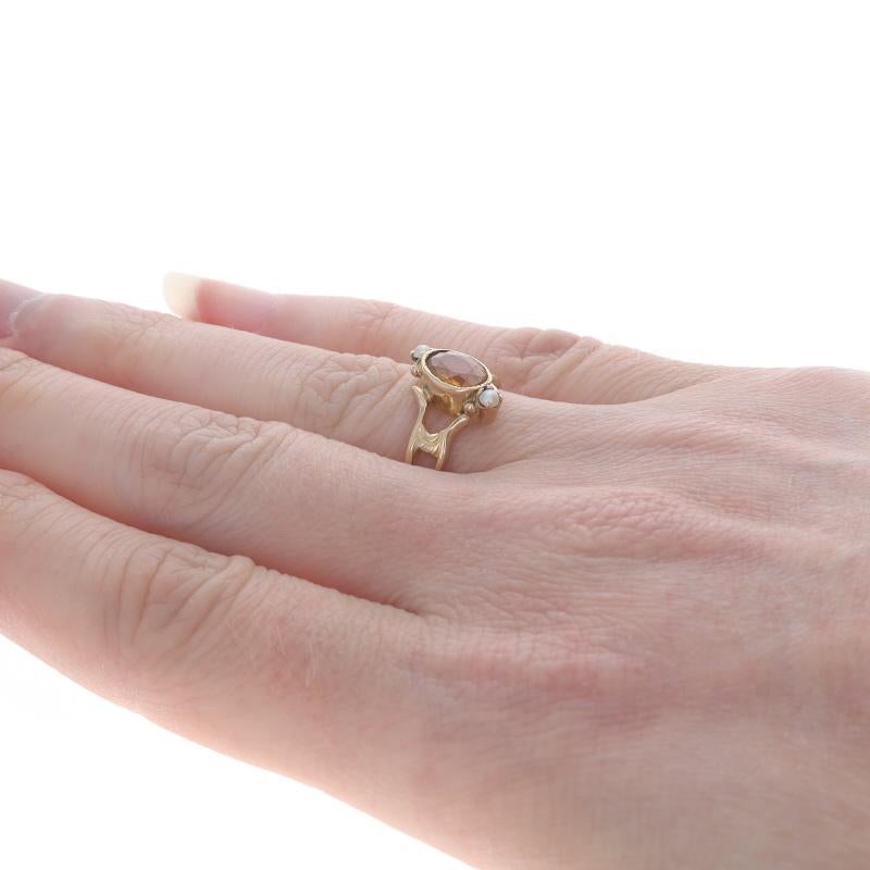 De las mujeres Anillo Eduardiano de Oro Amarillo con Citrino y Perla Cultivada Ovalada 10k .71ct Antiguo en venta