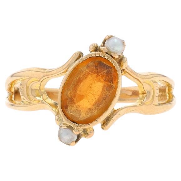 Anillo Eduardiano de Oro Amarillo con Citrino y Perla Cultivada Ovalada 10k .71ct Antiguo en venta