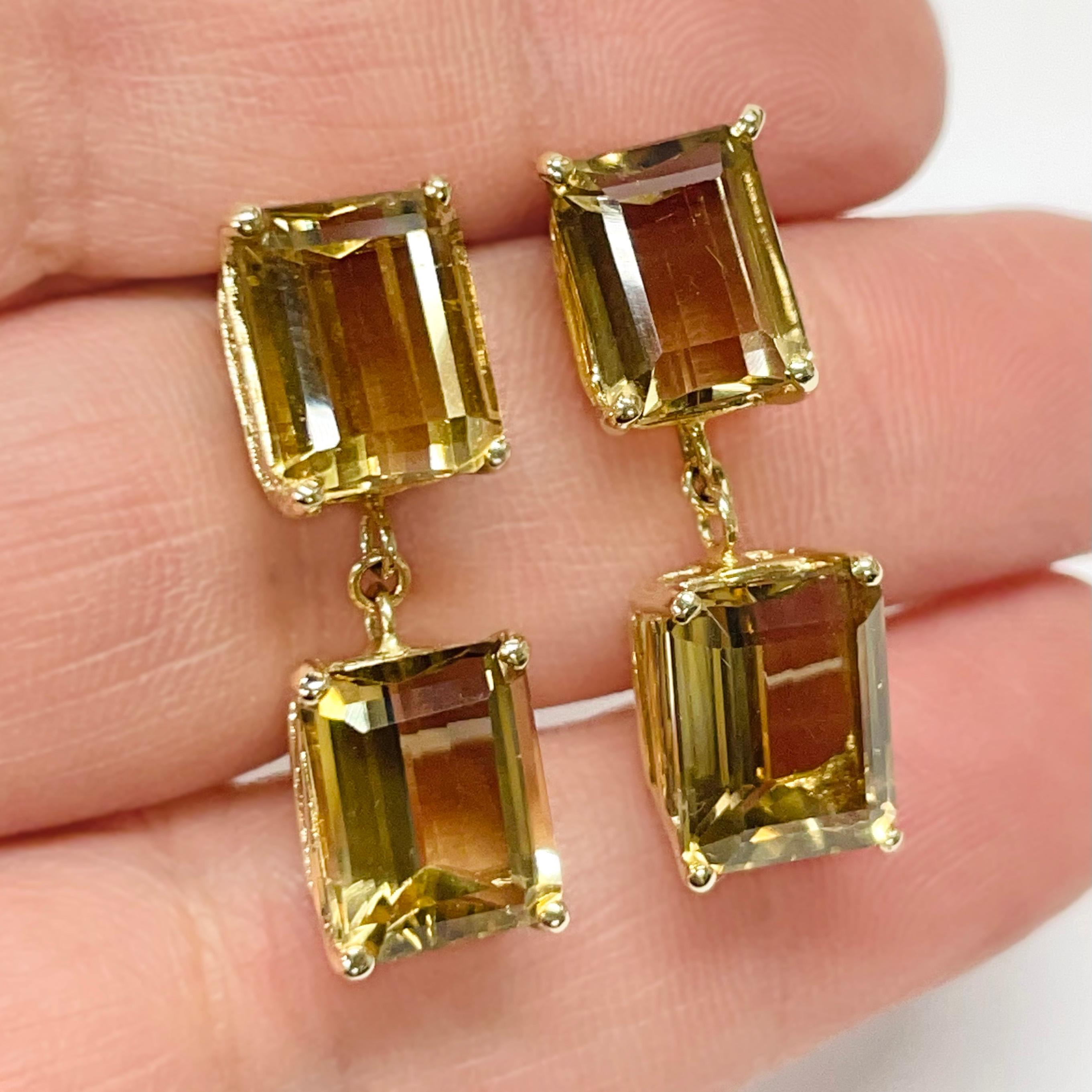 Yellow Gold Citrine Dangle Earrings In Good Condition For Sale In Palm Desert, CA