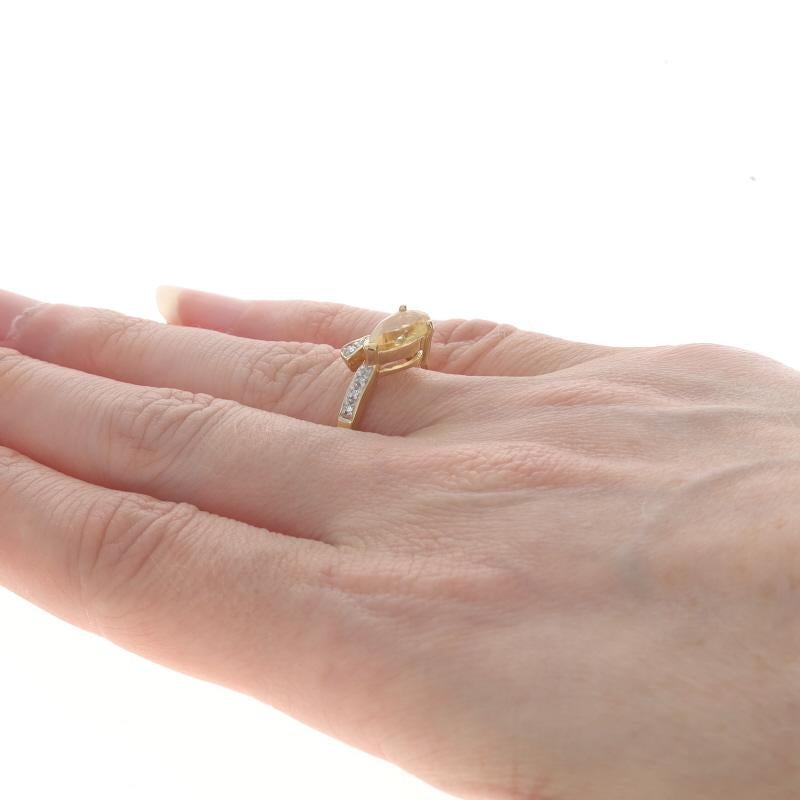 Bague bypass en or jaune avec citrine et diamant - 18k Pear .77ctw Pour femmes en vente