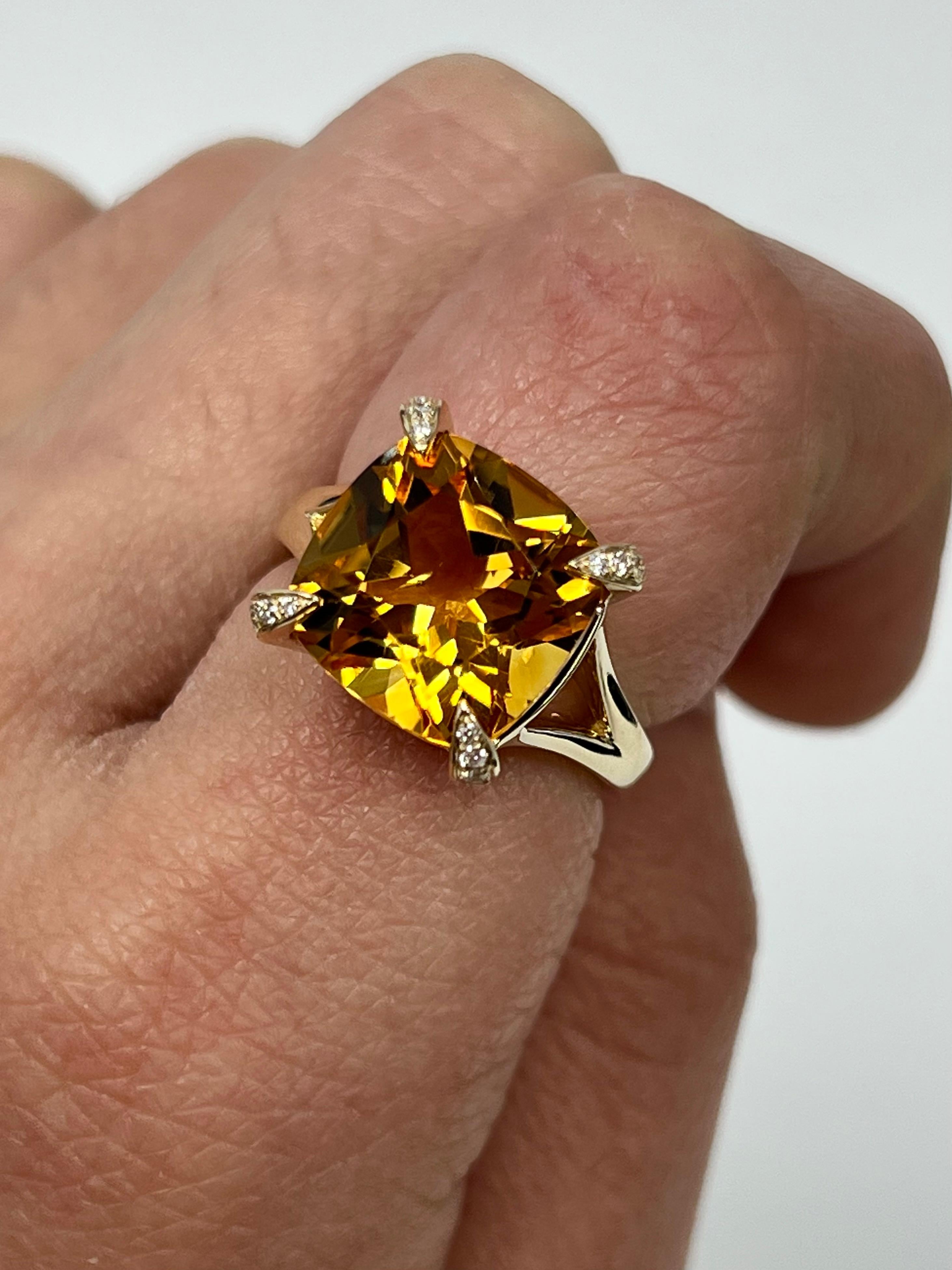 Modern Yellow Gold Citrine Diamond Ring For Sale