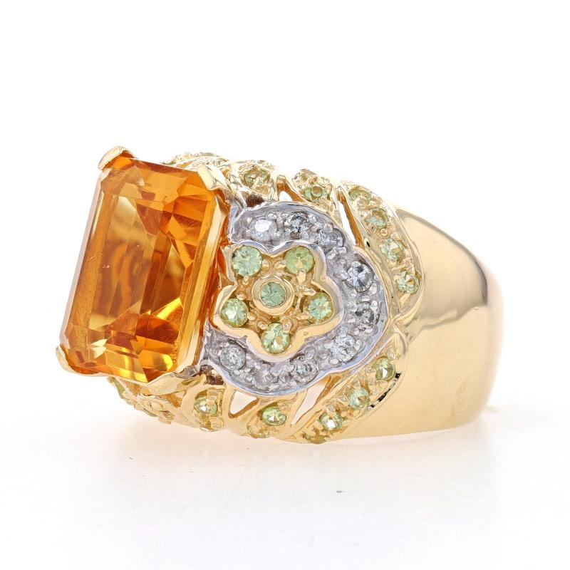 Anello Cocktail in oro giallo con quarzo citrino e diamante 14k Smeraldo 6.62ctw In condizioni ottime in vendita a Greensboro, NC