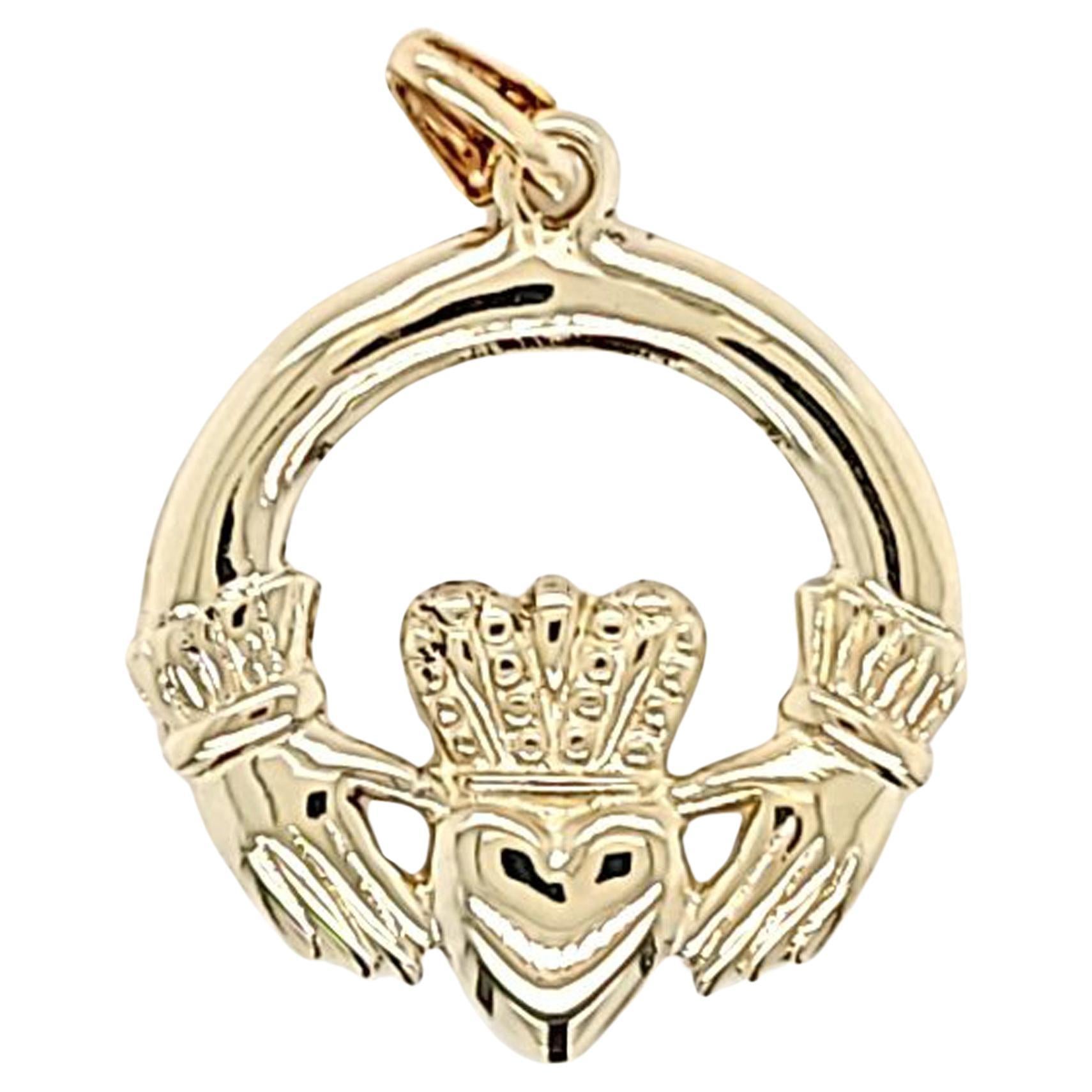 Pendentif Claddagh en or jaune