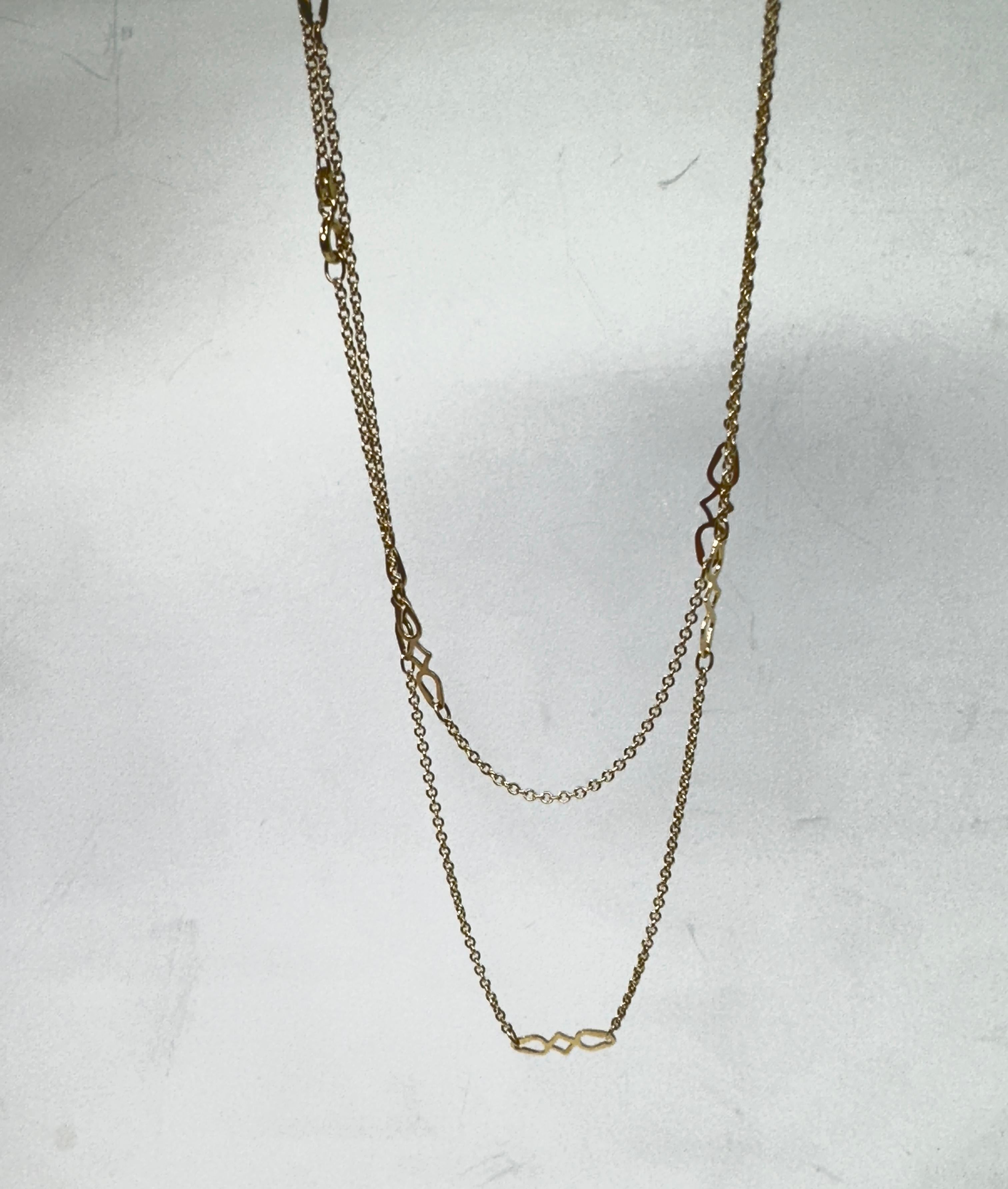 Collana con connettore in oro giallo in vendita 3