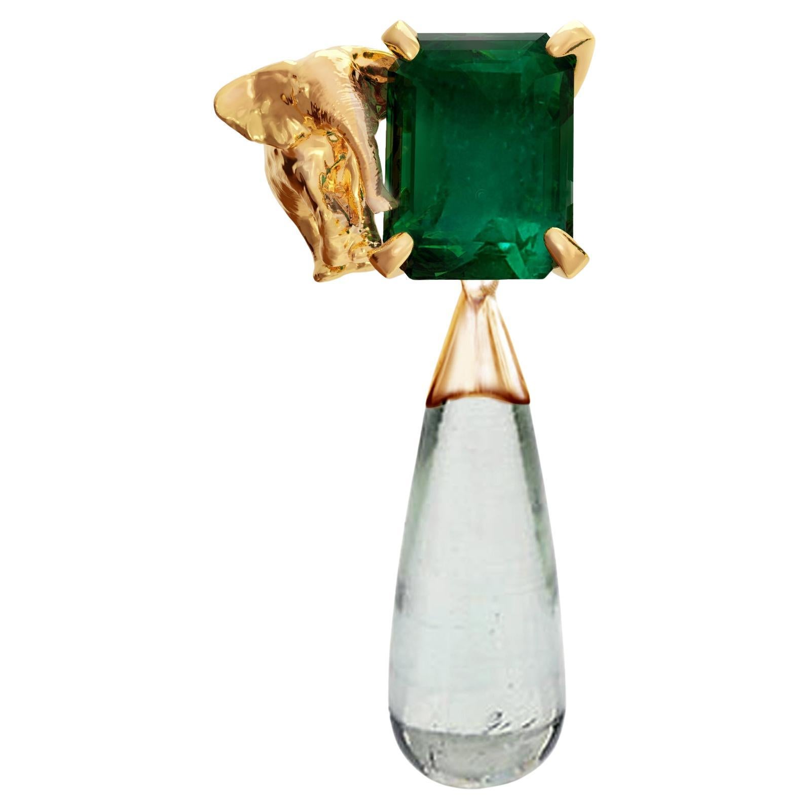 Collana con ciondolo a forma di elefante in oro giallo e tormaline