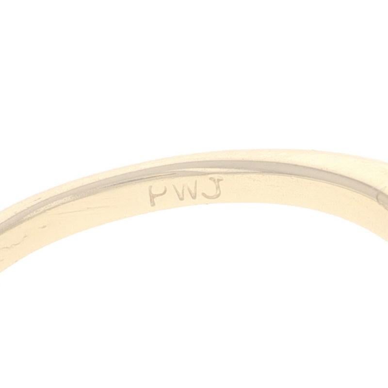 Bague de garde en or jaune 14k brillant rond .30ctw en vente 4
