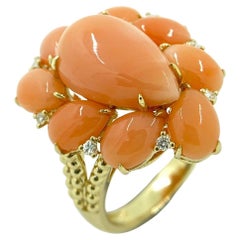 Yellow Gold Coral & Diamond Cluster Ring – 10.05ct Total Coral, 0.10ct Diamonds