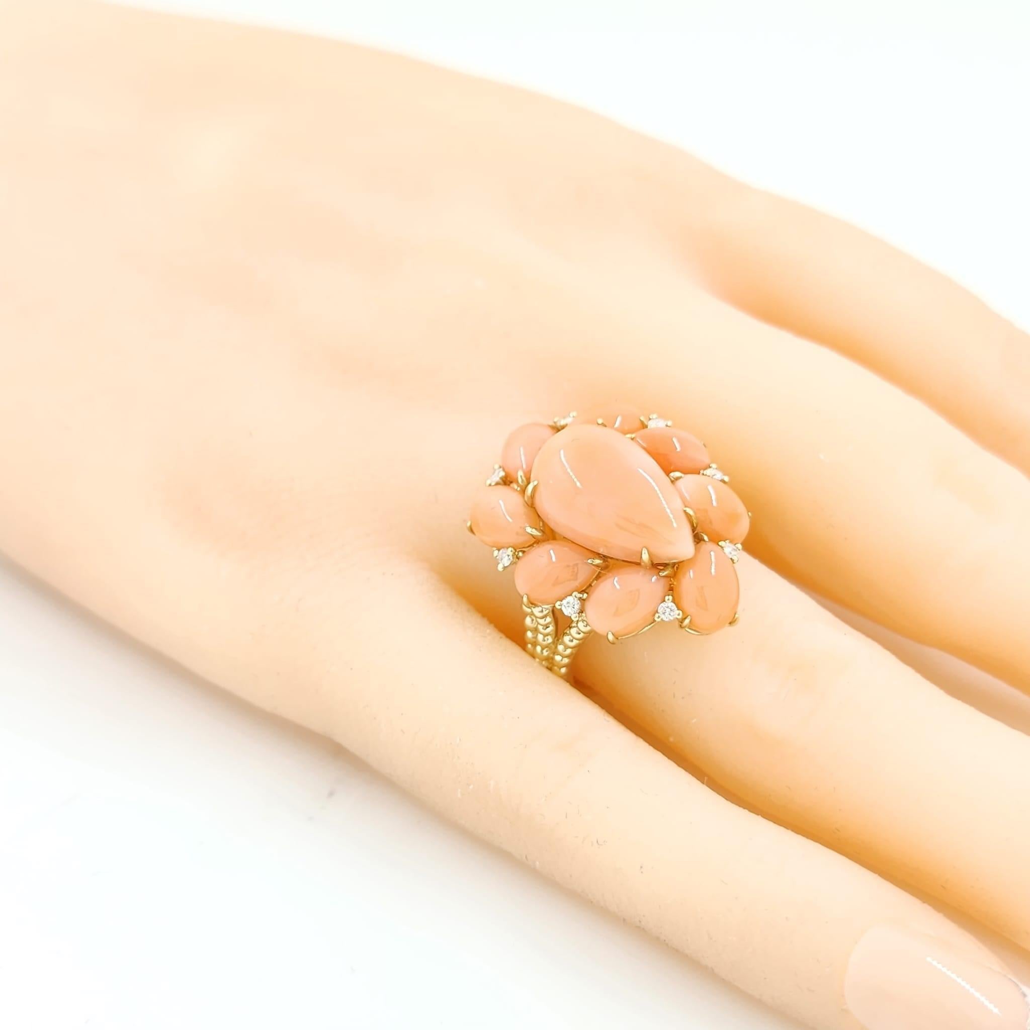 Women's Yellow Gold Coral & Diamond Cluster Ring – 10.05ct Total Coral, 0.10ct Diamonds For Sale