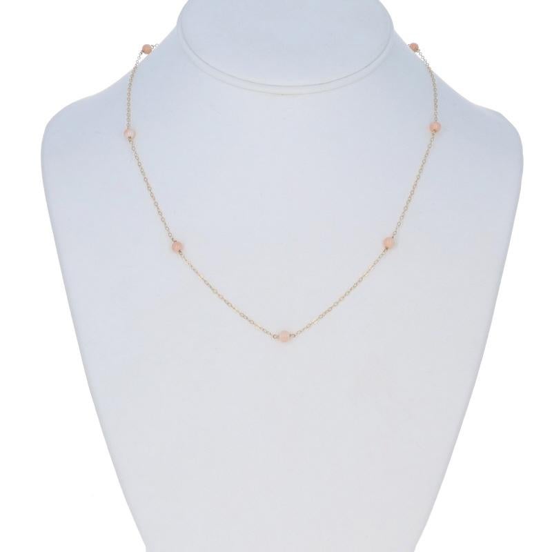 Perlina Collana a catena con cavo piatto in oro giallo e corallo da 18