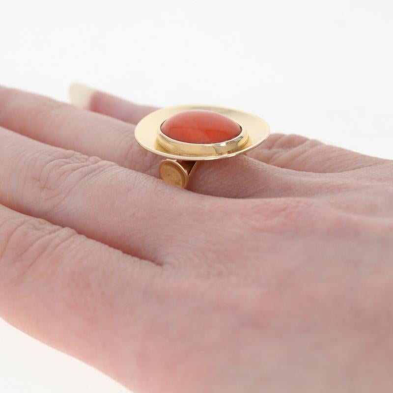 Yellow Gold Coral Ring, 14 Karat Oval Cabochon Cut Cocktail Solitaire In Excellent Condition In Greensboro, NC