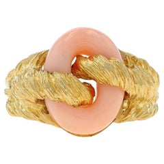 Anillo Solitario de Coral de Oro Amarillo - 18k Nudo Tejido Link