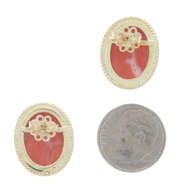 Gelbgold Koralle Vintage Große Ohrstecker - 18k Oval Cabochon durchbohrt Damen im Angebot