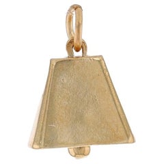 Yellow Gold Cow Bell Charm - 14k Livestock Farming Slightly Moves