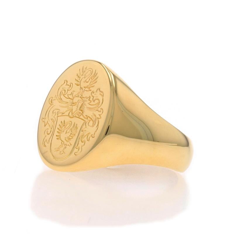 Yellow Gold Crest Signet Men's Ring - 18k Coat of Arms For Sale 1