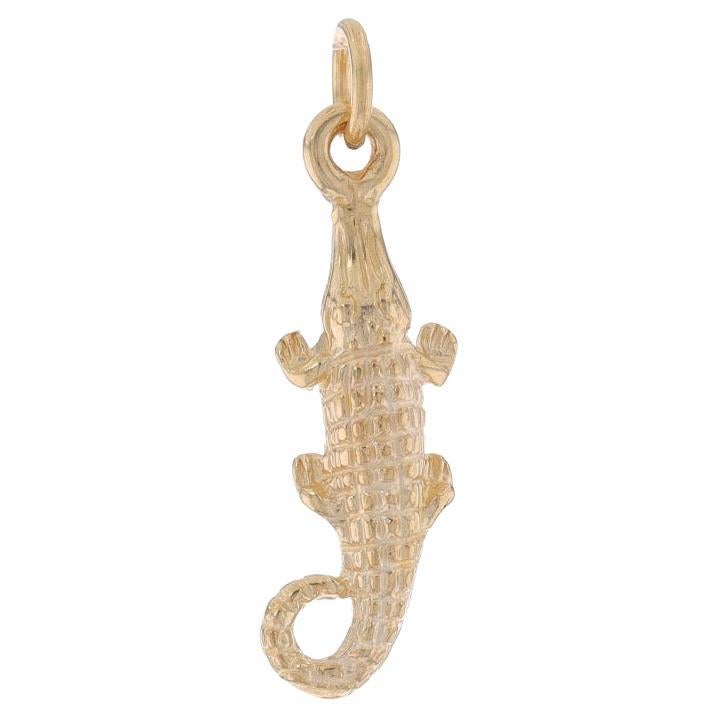 Yellow Gold Crocodile Charm - 14k Reptile For Sale