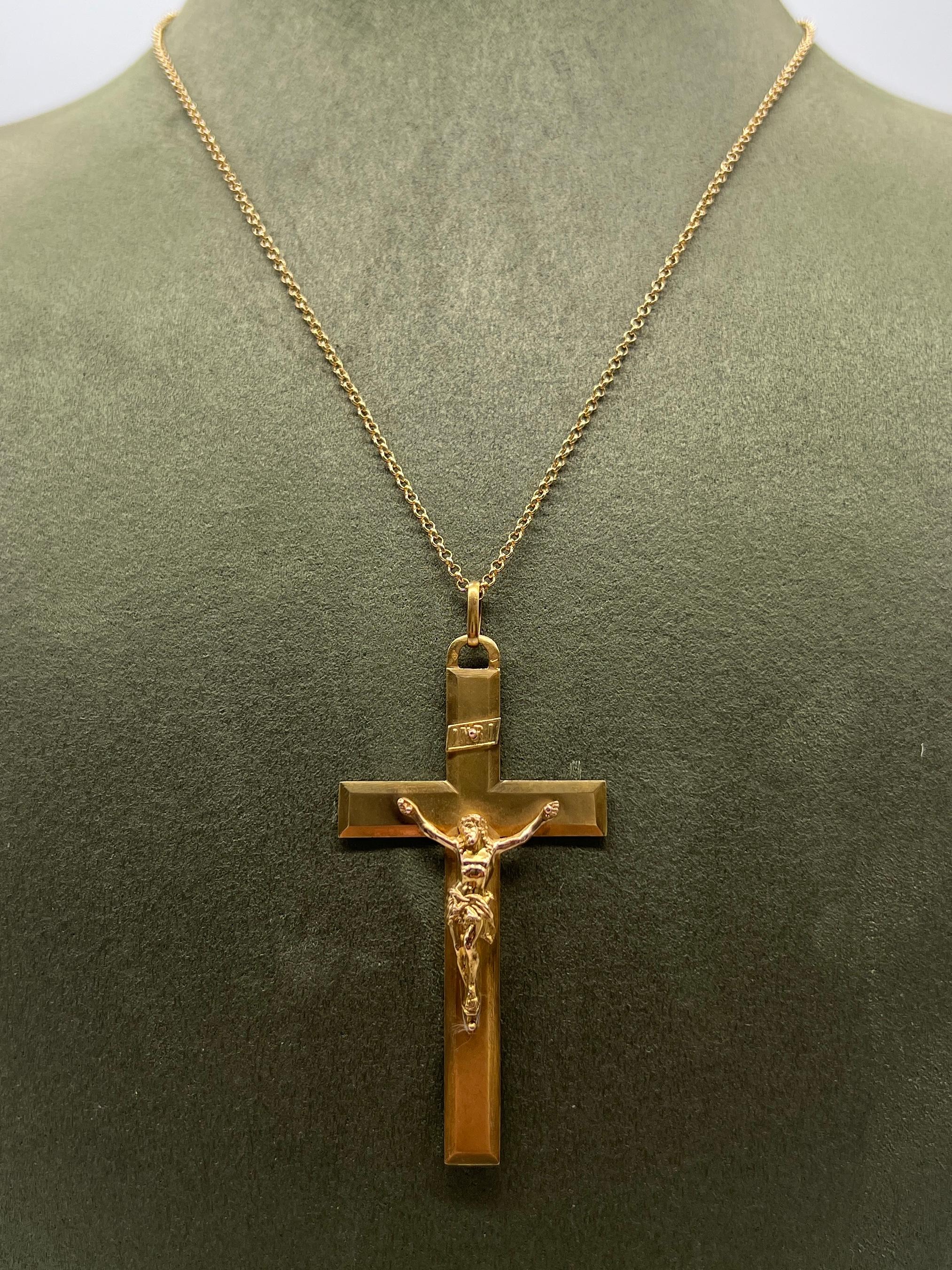 Pendentif croix en or jaune 18 carats Neuf - En vente à Vannes, FR