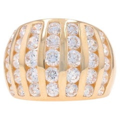 Anneau en or jaune avec zircon cubique en forme de dôme - 14k Round 2.50ctw Ring
