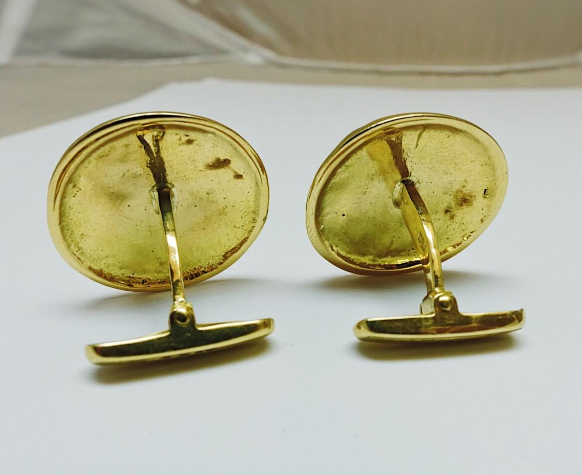 Yellow Gold Cufflinks In Excellent Condition For Sale In Monte Carlo, MC