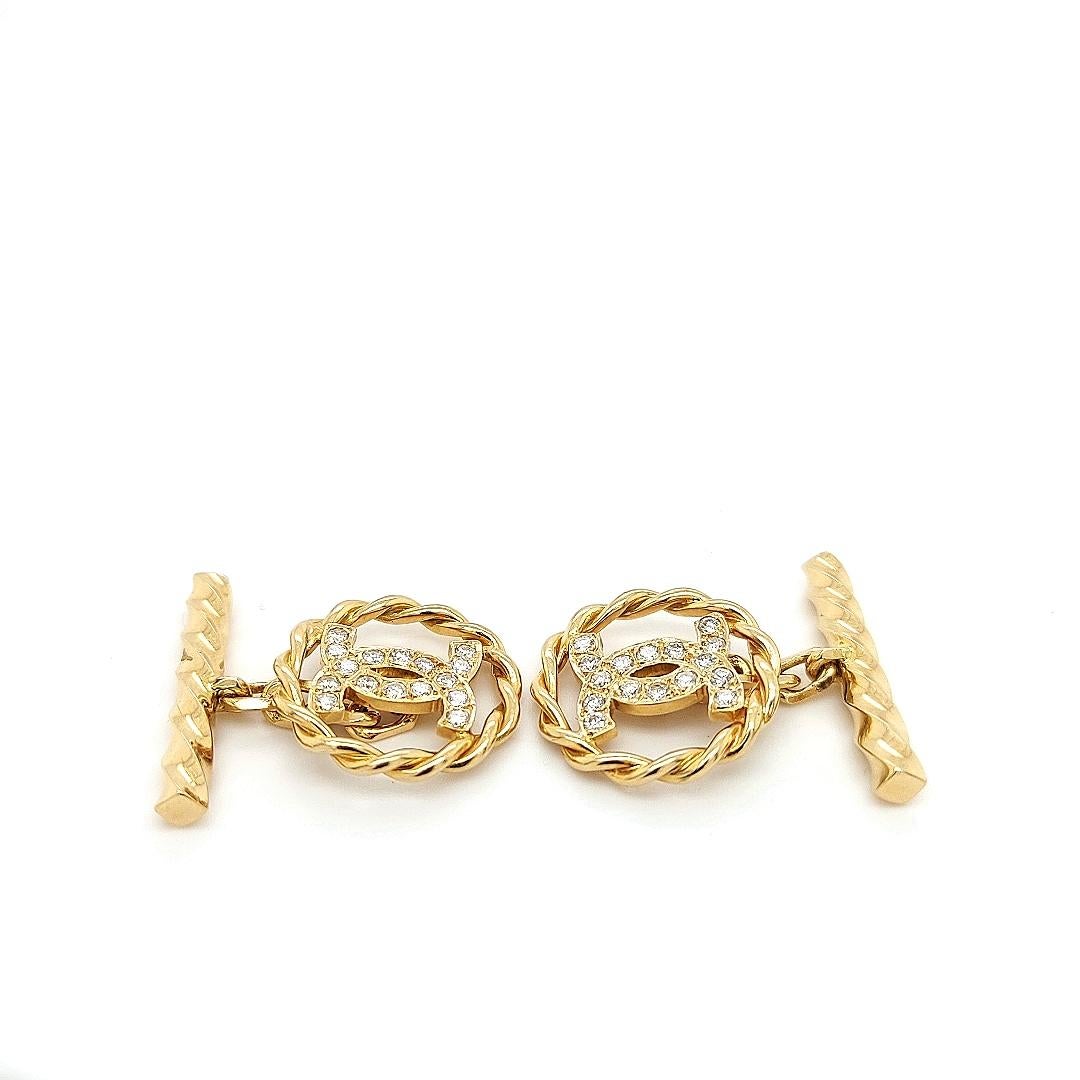 18kt Yellow Gold Cufflinks with CC Monogram, Knot Design, with 0.72ct Diamonds For Sale 3