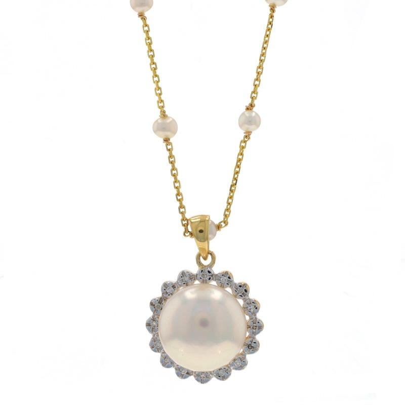 Contenu du métal : Or jaune 14k

Informations sur les pierres

Perle d'eau douce cultivée

Perles de culture

Carat(s) : .08ctw
Coupe : Simple
Couleur : G - H
Clarté : VS1 - VS2

Style de chaîne : Câble
Style du collier : Station
Type de fermeture :