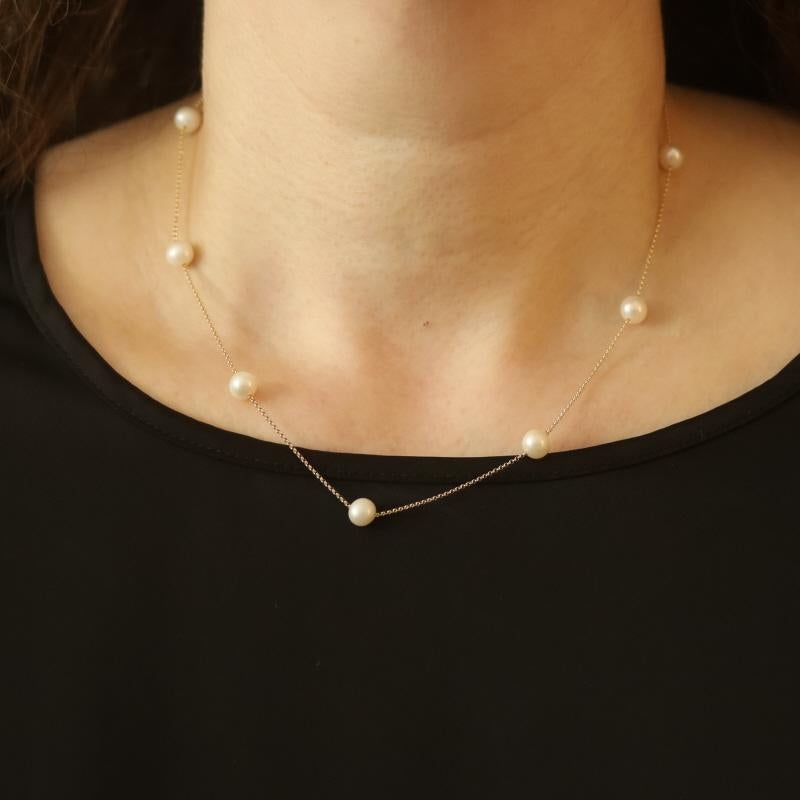 Yellow Gold Cultured Freshwater Pearls Station Necklace 18
