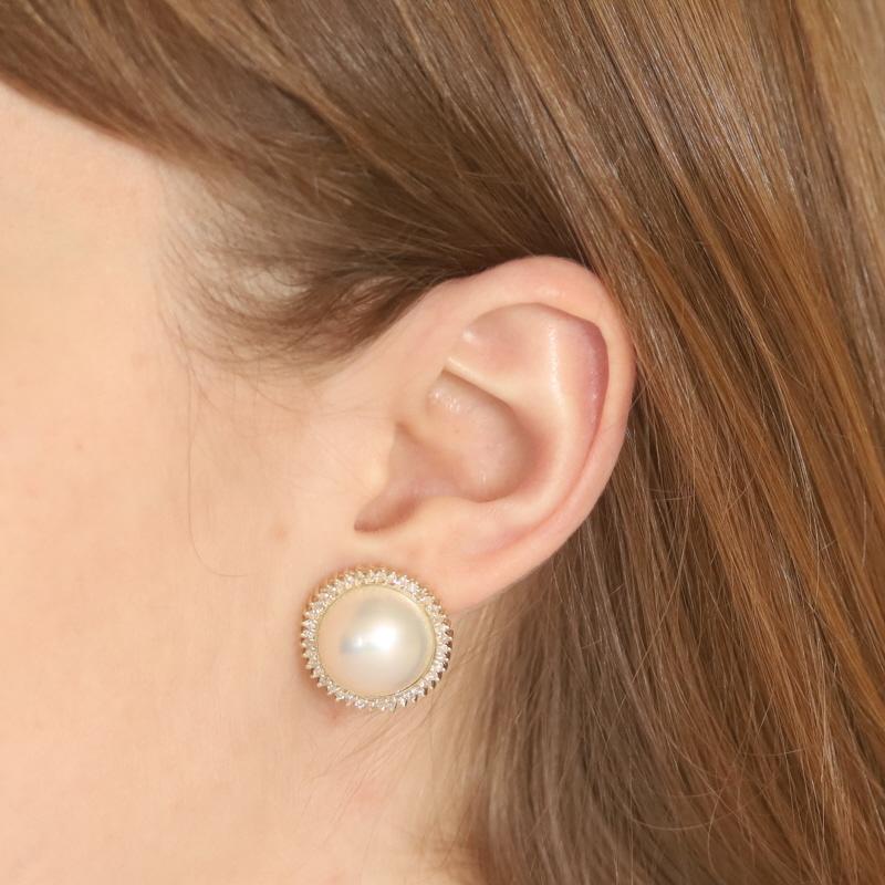 Taille simple Boucles d'oreilles or jaune perles de culture Mabe et diamants 14k .80ctw Pierce en vente
