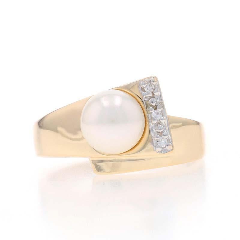 Size: 5 1/2
Sizing Fee: Up 2 sizes for $30 or Down 1 size for $30

Metal Content: 14k Yellow Gold & 14k White Gold

Stone Information

Cultured Pearl
Size: 6.9mm

Natural Diamonds
Carat(s): .02ctw
Cut: Single
Color: G - H
Clarity: VS1 - VS2

Style: